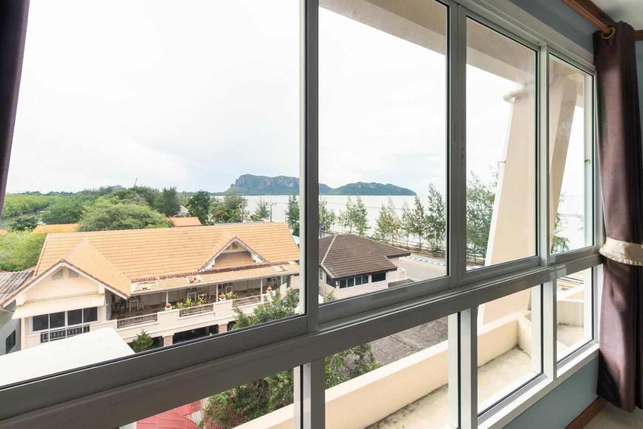 Golden Beach Boutique Resort Prachuap Khiri Khan Extérieur photo